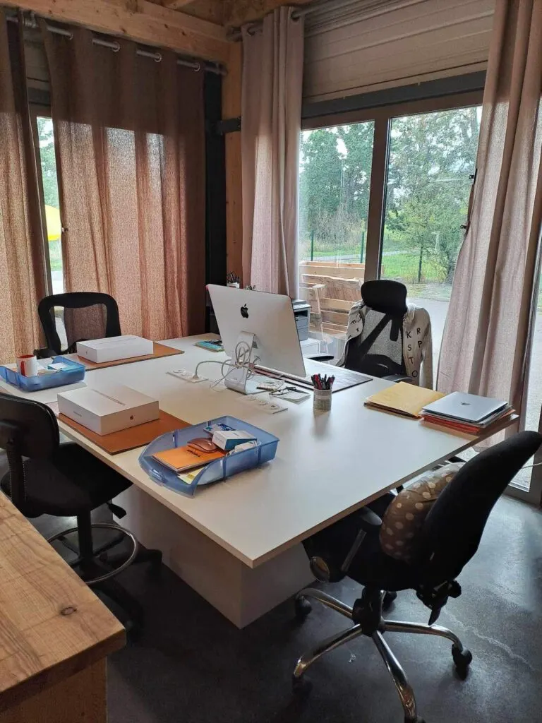 Bureau d'entreprise sur mesure